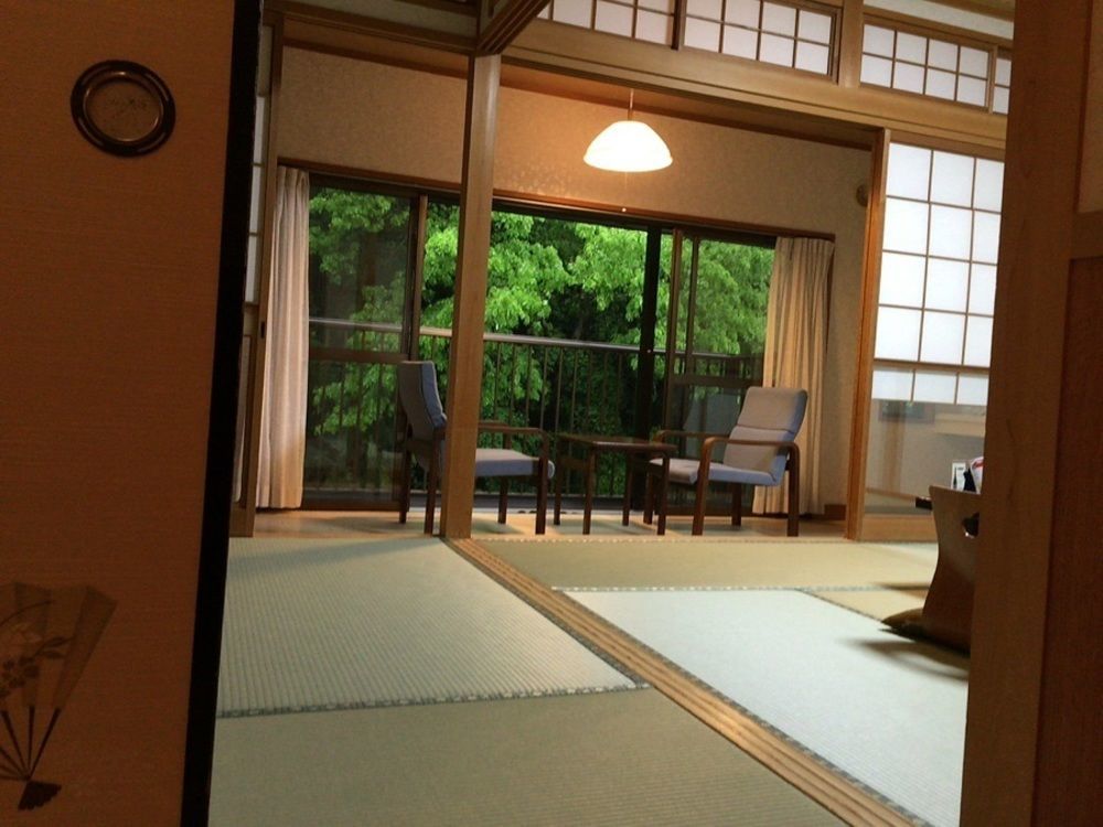 Ryokan Okumizuma Onsen 3*